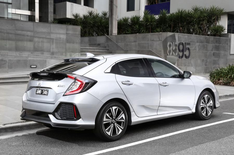  Honda Civic VTi-L Hatchback 2017 года  (AU) (фото 15 из 40)